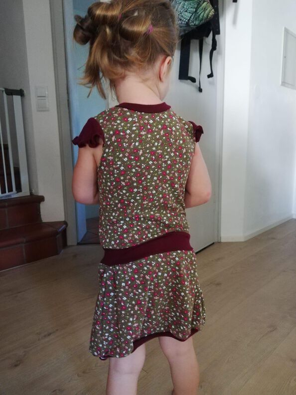 "Summer Love" 104-140 ein süßes Kinder-Kleid für Wolle-Seide image number 9