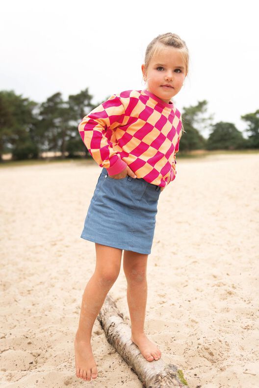 Unisex Sweater Sam- Poppy meets Pommé 24 image number 4