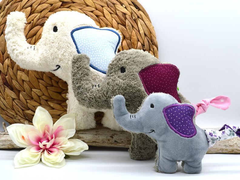 Stickdatei Elefant ITH Kuscheltier in mehreren Größen image number 2