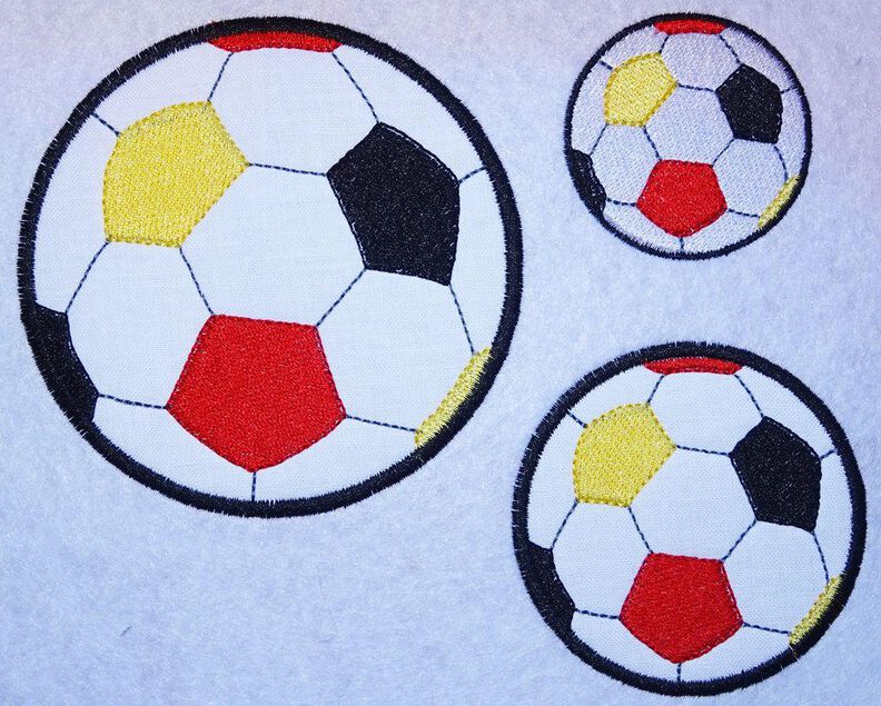 Stickdatei - Fußball Fussball Champion bunt image number 5