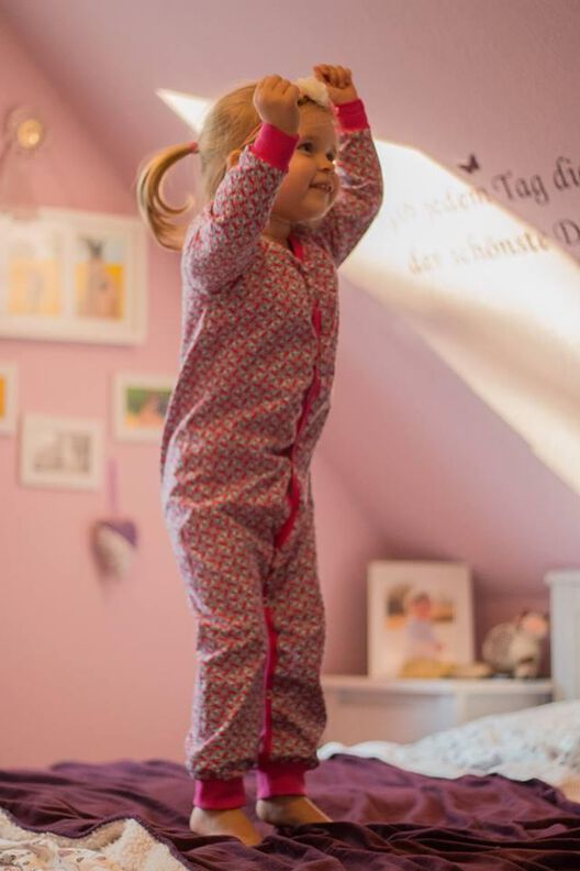 "Baby-Jumpsuit" Einteiler / Schnittmuster und Nähanleitung image number 5