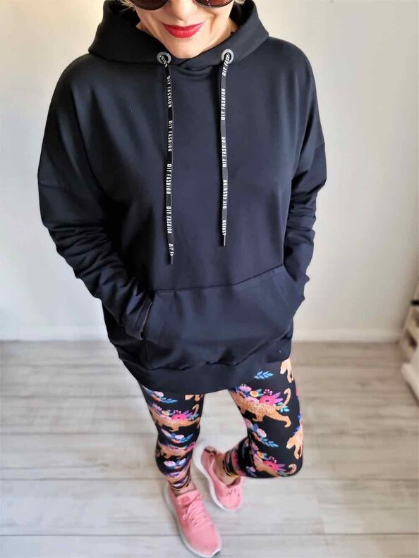 Sweatshirt "MIRELLE" Nähanleitung und Schnitt Gr. 158–46 image number 9