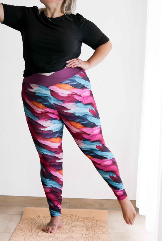CL*OVELY LEGS WOMAN 34-56 image number 5