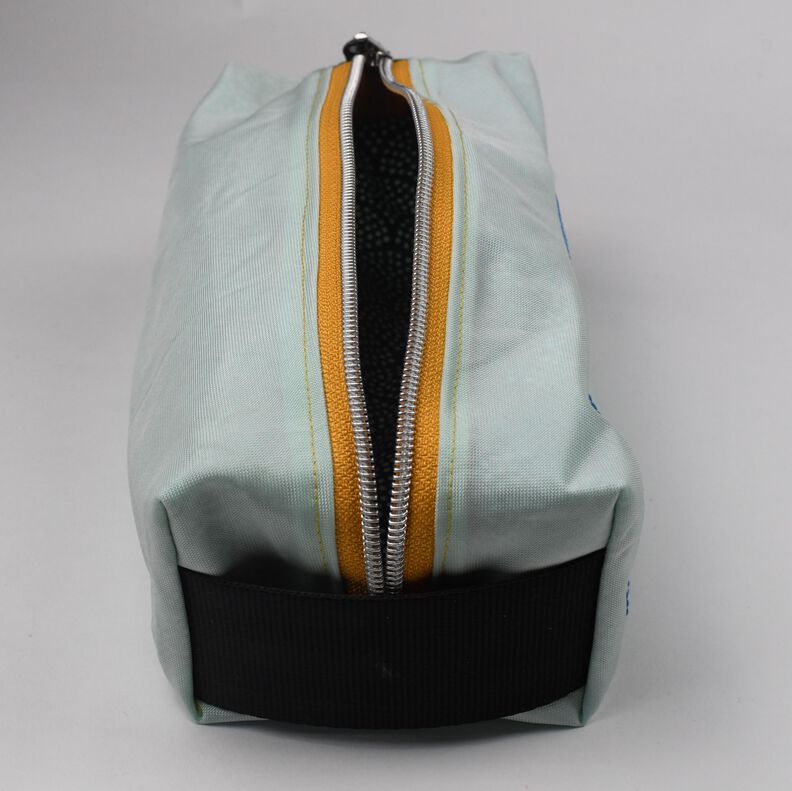 Kremao Waschbeutel, Kultur  Boxybag kyvu.by Lumali image number 3