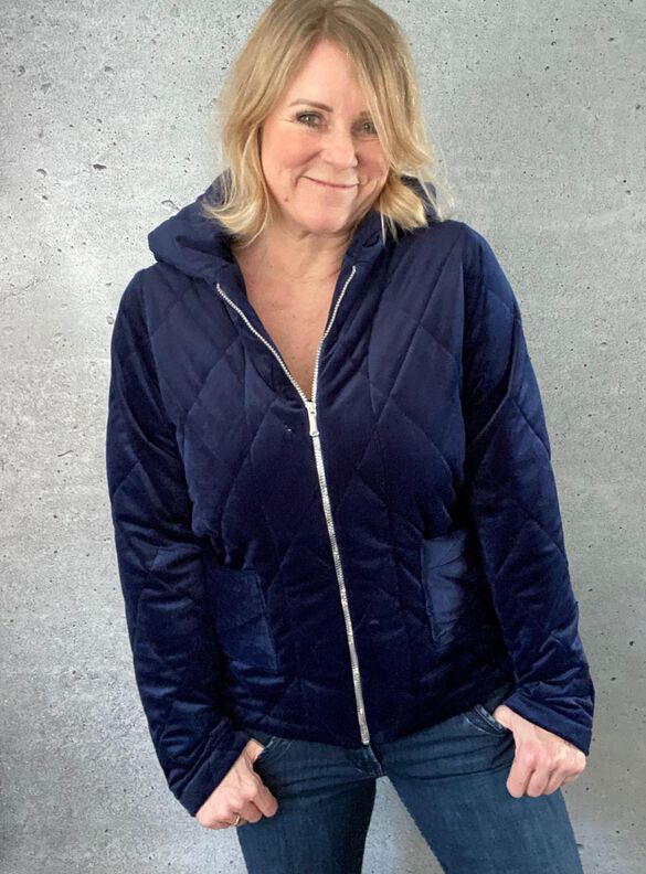 Wolljacke, Sweatjacke mit Kragen oder Kapuze (34-58) JACA  image number 5