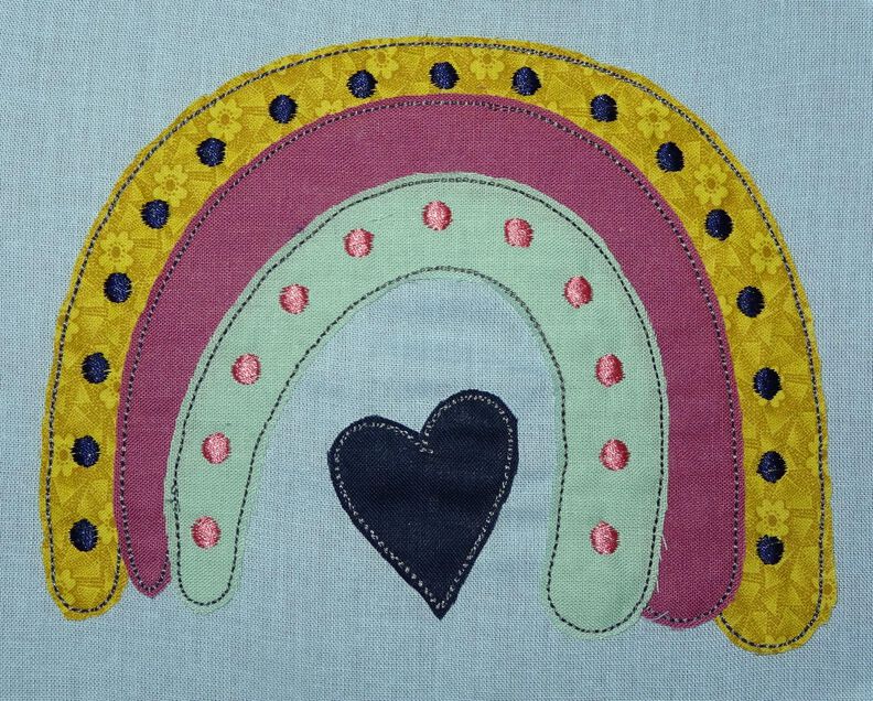Doodle Boho Stickdatei Regenbogen Wolke Mond Herz Cute image number 8