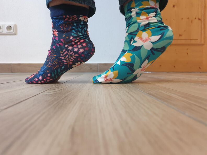 LaPata Socks + LaPatachen Socks (Bundle) – 2 E-Books image number 6