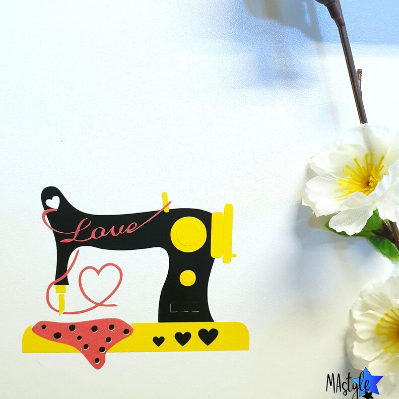 Main(e) Nähmaschine "Love" Plottvorlage image number 4