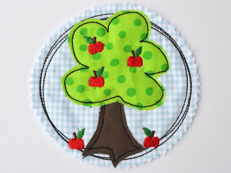 Stickdatei Apfelbaum doodle 13x18cm Rahmen image number 1