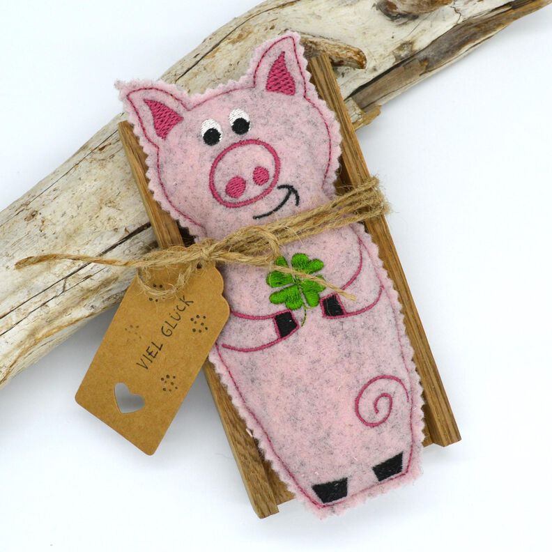 Stickdatei Schweinchen ITH zum Befüllen mit Watte image number 5