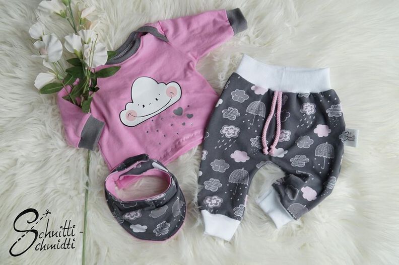 Newborn-Set LOU Hose,Shirt,Tuch,Mütze + Datei image number 3