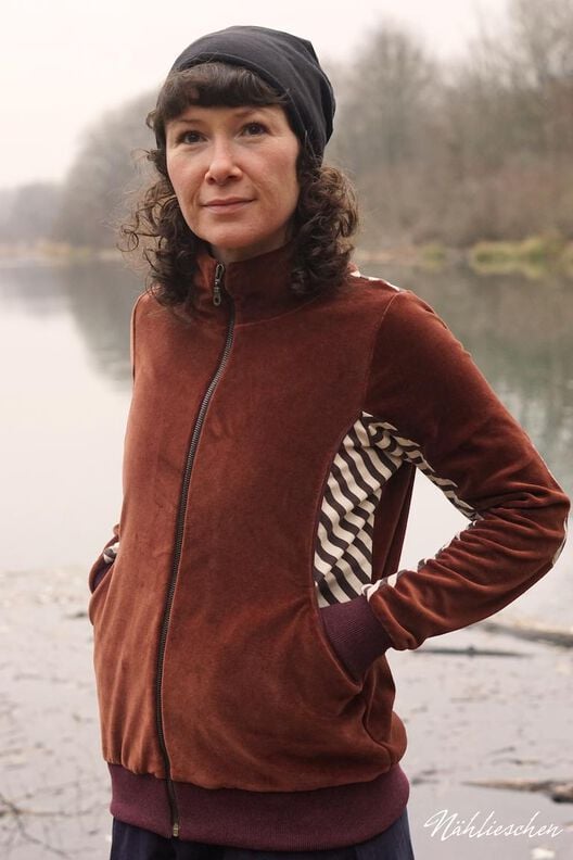 Frau Schlawittchen Pullover/Collegejacke/Cardigan Gr. 32-50 image number 3