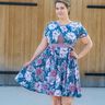 Kleid La Gazza Gr.32-54 inkl. Ebenen und Beamerdatei thumbnail number 4
