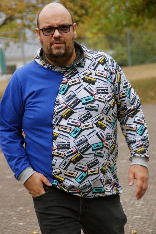 HERRENHOODIE XS - XXL MIT TEILUNG UND TASCHEN image number 4
