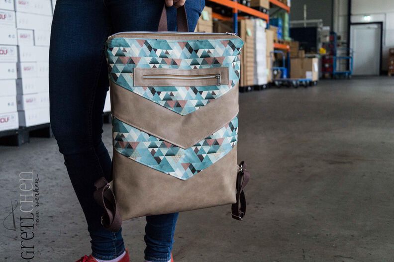 Rucksack VARO - 4 in 1 Shopper/ Turnbeutel/ Rucksack image number 7