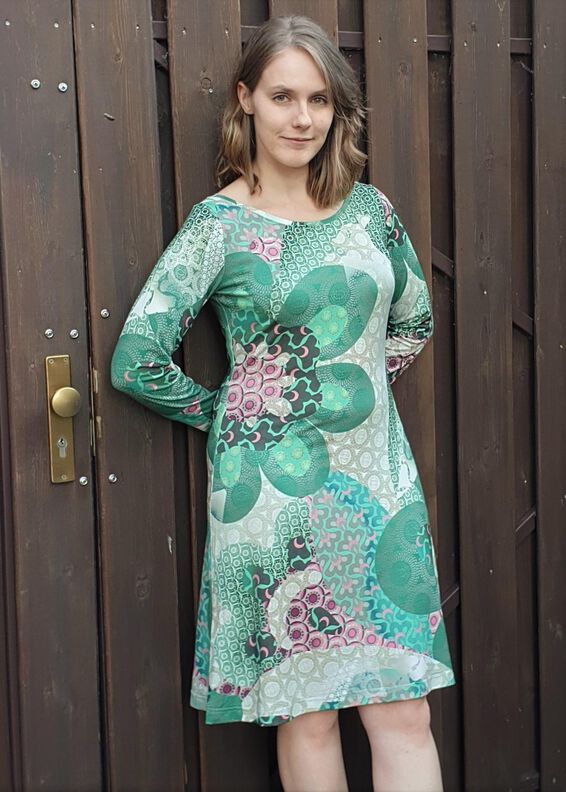 Tanja - enges Jerseykleid U-Boot-Ausschnitt,BU 80-116, A4+A0 image number 2
