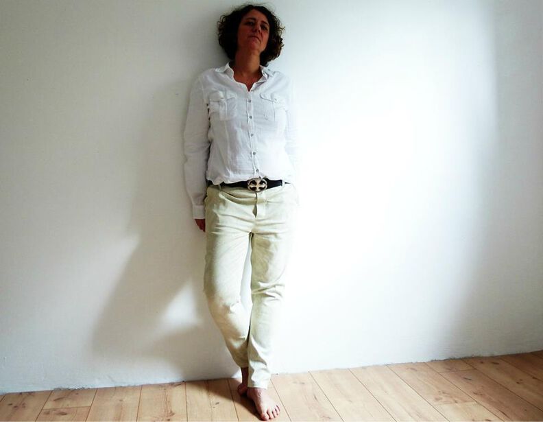 Chino Hose CONFORTA FEMININ (34-48) Schnittmuster image number 3