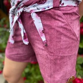 Emmas Damenshorts