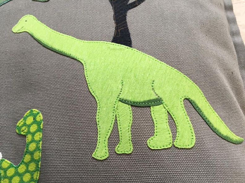 Applikationsvorlage Brachiosaurus Jungtier Dino image number 5