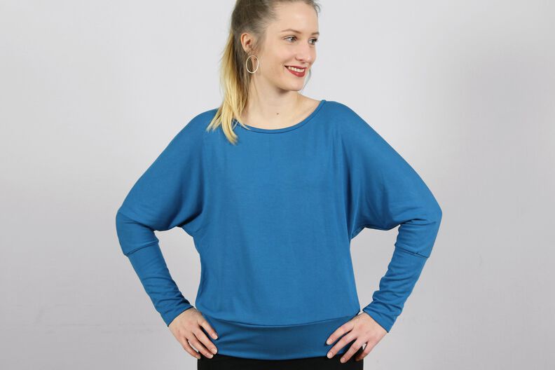 FRAU USEDOM - Fledermausshirt mit Variationen image number 5