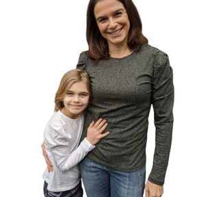 Shirt "JENNA" Nähanleitung und Schnitt Gr. 110-152 Shirt "JENNA" Nähanleitung und Schnitt Gr. 110-152