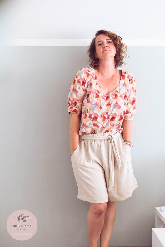 EASY BREEZY SHORTS WOMAN 32-50 image number 5