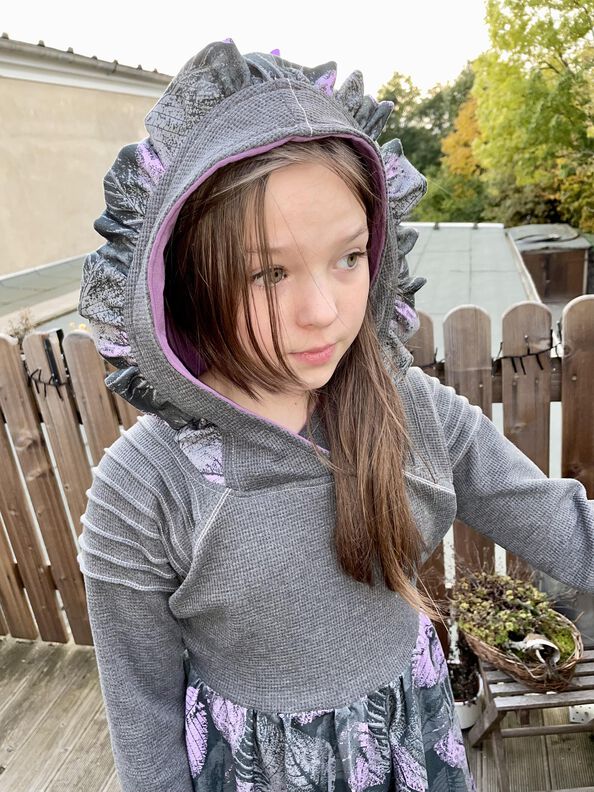 lovely hoodie dress 104-158 Kids & Teens Kleid image number 9