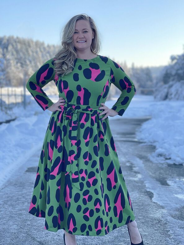 Kleid - *Pretty MEE* - Damen - Gr.32-56 - A4+A0+Beamer image number 7