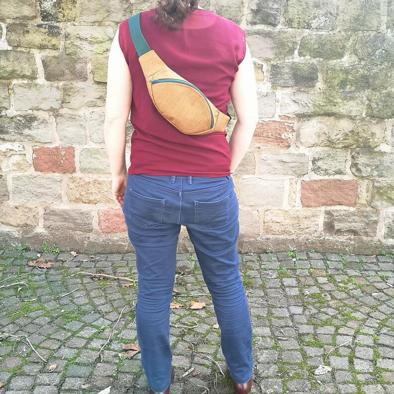 Hüfttasche Gerlinde, Bauchtasche, Moonbag image number 7