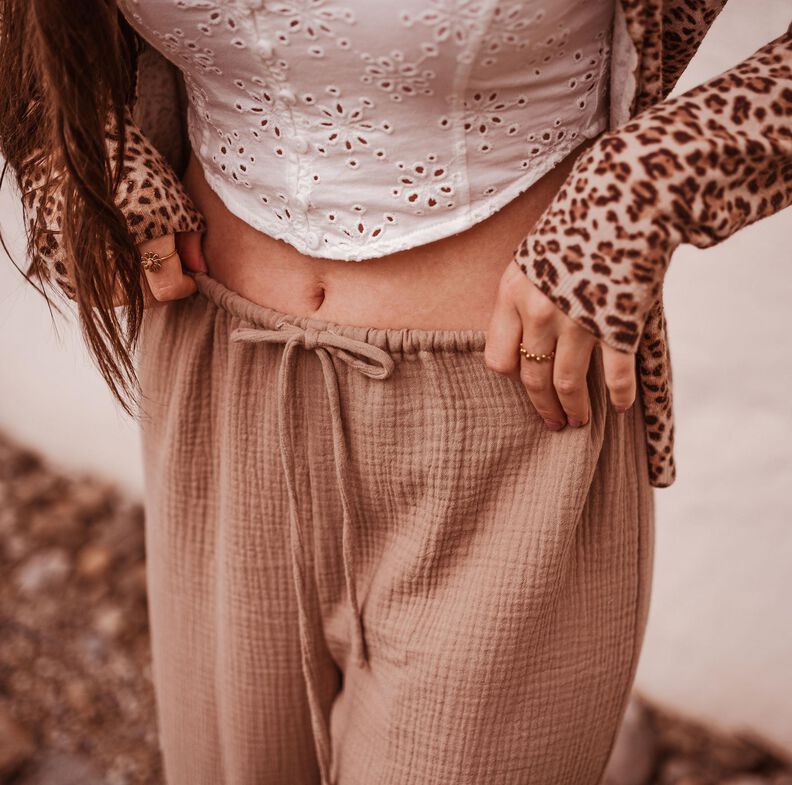 Mid Waist Stoffhose  image number 10