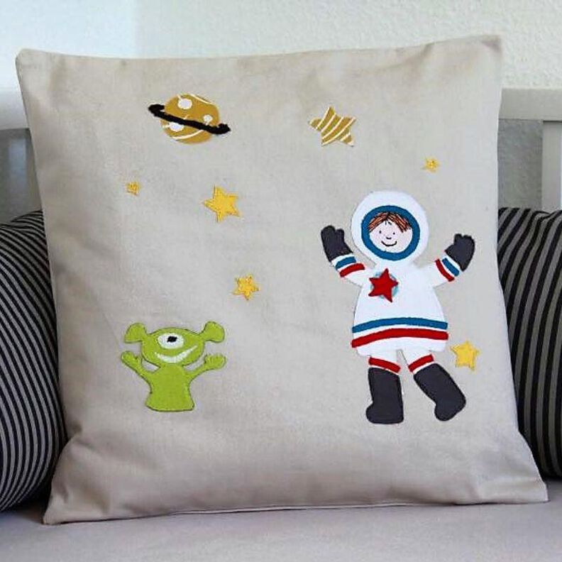 Appliziervorlage ASTRONAUT & PLANETEN image number 3