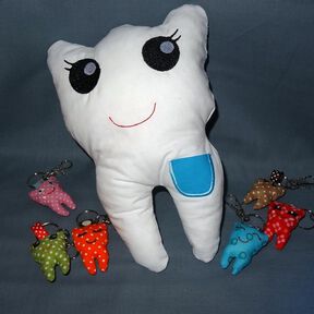 Zahn Kissen und Anhänger ITH Stickdatei