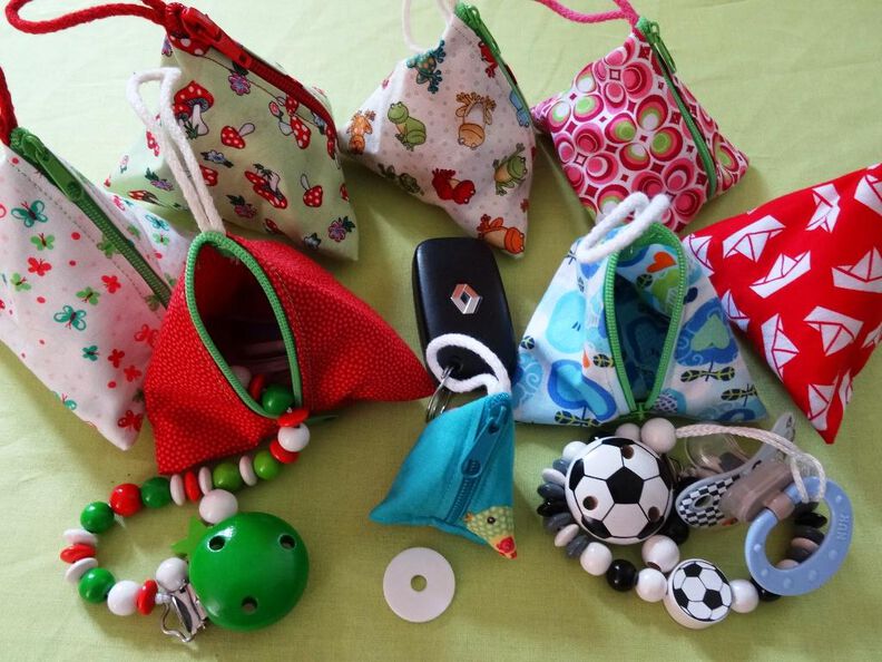 Set 4 schnelle Taschen im Sparset aus nur einem Stoffstück image number 6