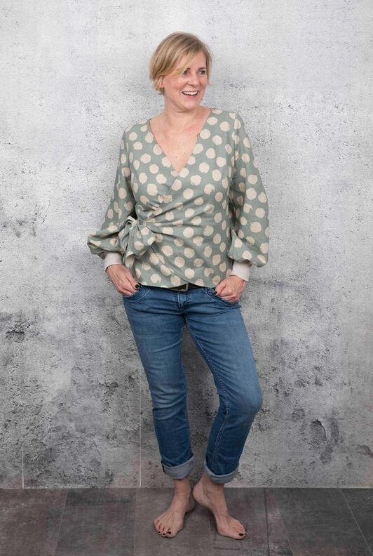 Wickelbluse PIMENTA (34-56) Bluse mit Schleife Schnittmuster image number 10