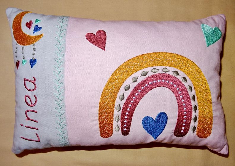 Stickdatei - Regenbogen Mond Boho Kissen Lätzchen SET ITH image number 6