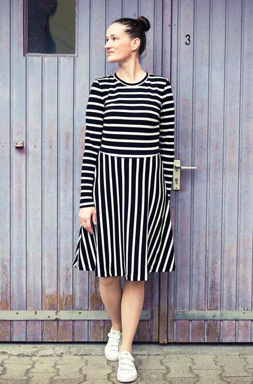 Jerseykleid (32-56) PETROLINA Damen Kleid Schnittmuster image number 3
