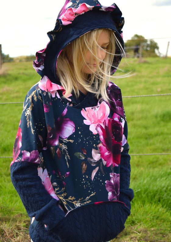 lovely hoodie 104-158 Kids & Teens Pullover Sweater Kapuze  image number 9