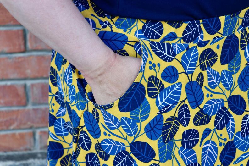 »LaSuvi Skirt« (32–54) – Jerseyrock image number 4