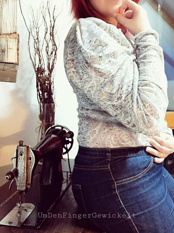 Puffysleeves Body u. Oberteil, Petite 40-58 image number 6