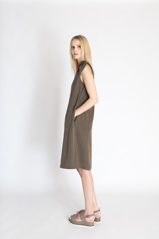 Kleid Freja | Schnittmuster mit Videotutorial | Gr. 32-42 image number 2
