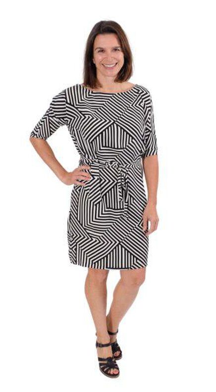 Kleid "MAGNA" Nähanleitung und Schnitt Gr. 158–46 image number 5