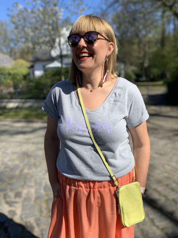 eBook T-Shirt "Frau Amela"  image number 3