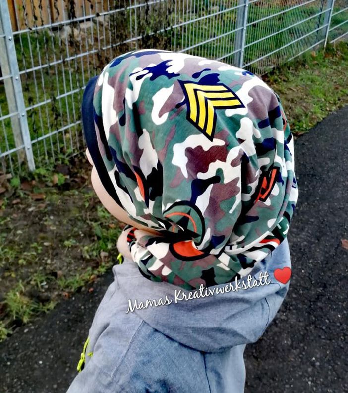 Main Cap'nScarf image number 9
