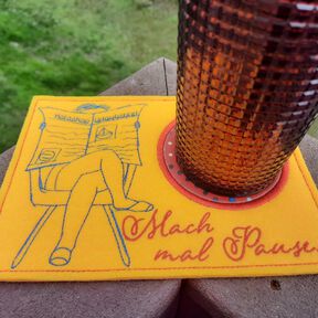   Stickdatei Pause Mugrug ITH