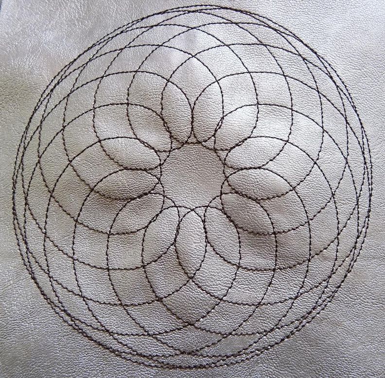 Stickdatei 49 Zirkel Mandala Blumen 11 - 13cm Teil 1 image number 4