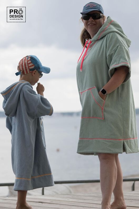 Knubbsäl - Poncho image number 7