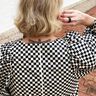 Bluse mit Puffärmeln (34-56) Fabulosa Damen Schnittmuster thumbnail number 4