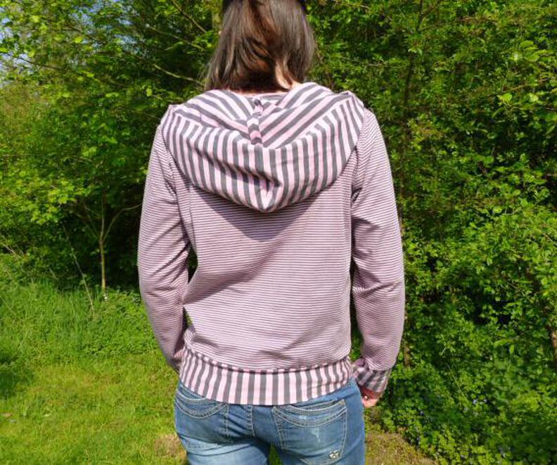 Kapuzenpullover "Finia", Schnittmuster Gr. 158 - 46 image number 13