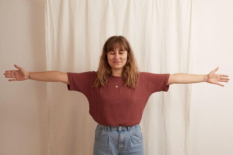 Clove Oversize Shirt / Bluse / Crop Shirt / Kleid  image number 10