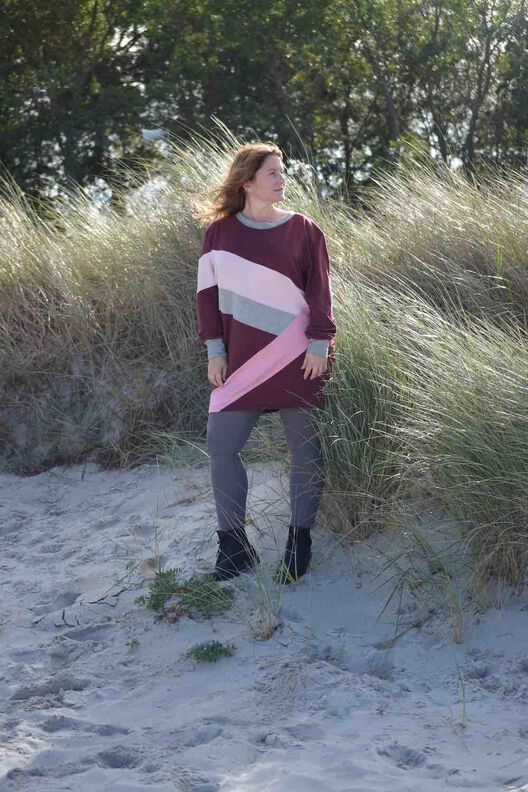 Color Blocking Sweatdress EMMA XS-3XL image number 8